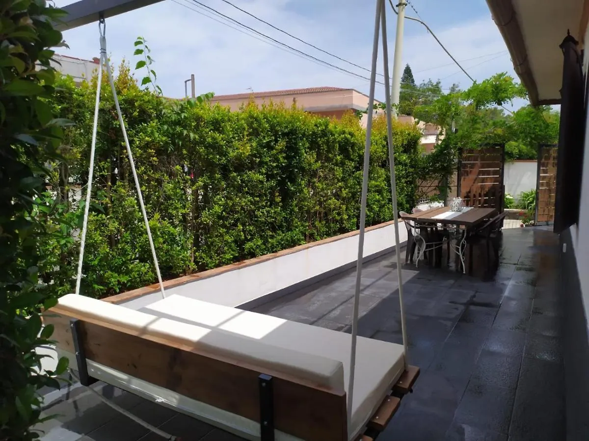 Villa Giulio Fondachello  Holiday home