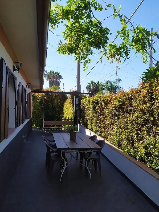 Holiday home Villa Giulio Fondachello  Italy